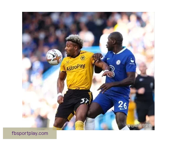 拉明怒斥裁判决定 杰拉德·马丁解围未被罚红引发激烈争议