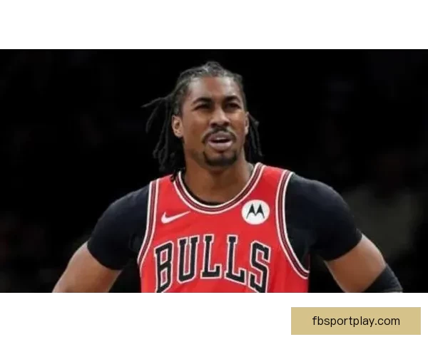 队记曝艾维赛后追问记者私密问题被裁公牛全队无人为他惋惜仍无人